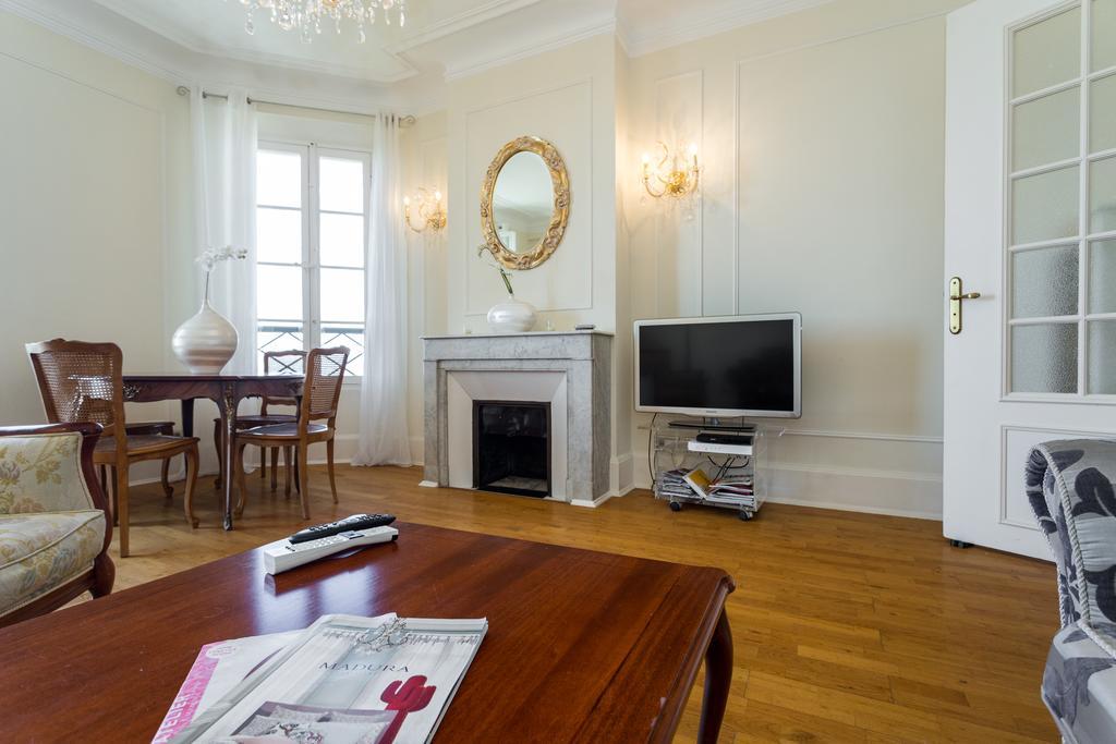 Appartement Claire Deluxe Cannes Ruang foto