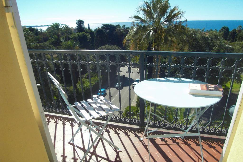 Appartement Claire Deluxe Cannes Bagian luar foto