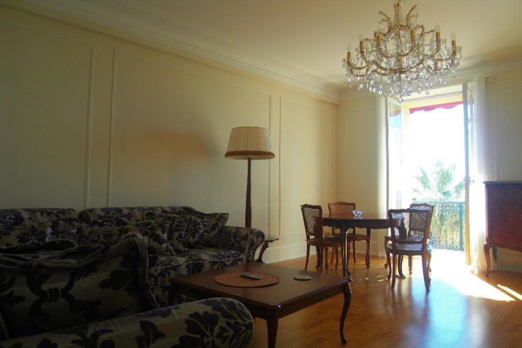 Appartement Claire Deluxe Cannes Ruang foto